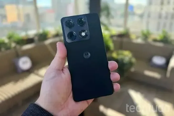 Motorola Signature Preto 12/512 gb