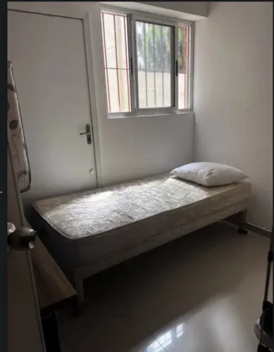 Quarto para moças