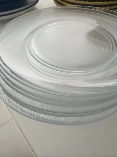 Pratos de vidro 10