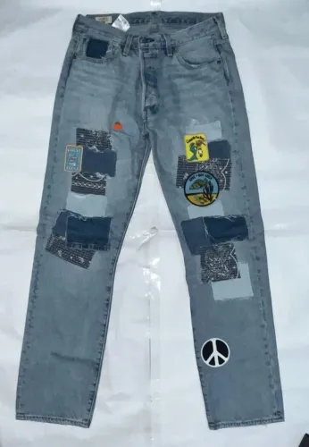 Calça levi's patchwork