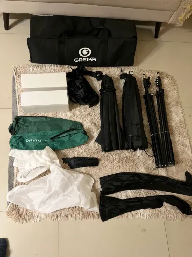 Kit Softbox Greika Ágata II 2x com Tripés, Lâmpadas e Bolsa