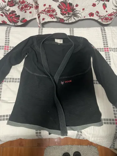 Kimono Vouk tamanho A4