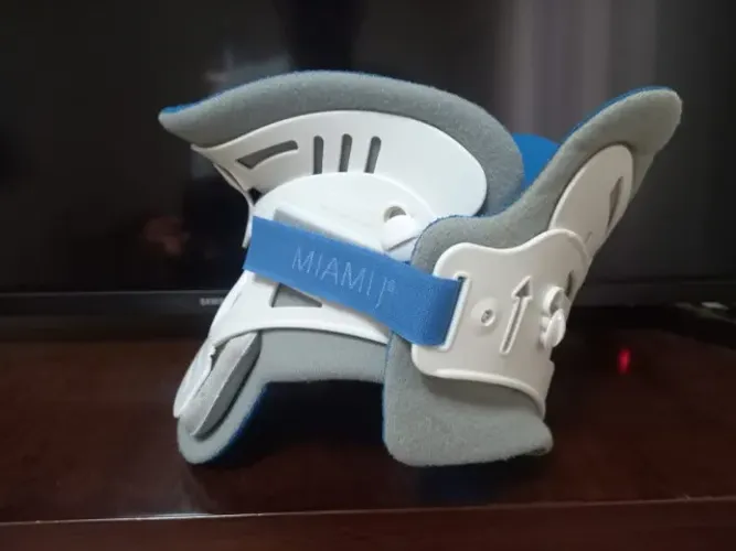 Colar  Cervical  Miami