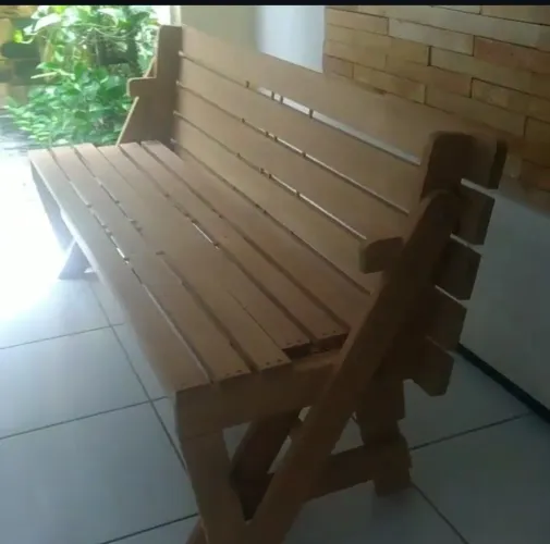 Banco que vira mesa
