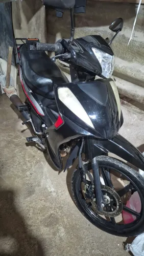 Moto 125 jet 2x Shineray - Quita em Janeiro 2027