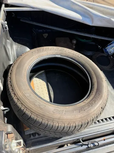 Pneu 265/60/18