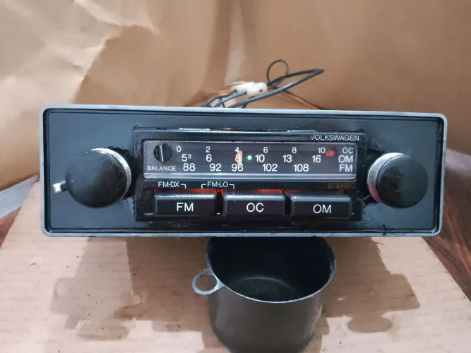 Rádio original Volkswagen Fusca Brasília Parati gol Passat e outros