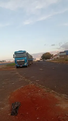 Caminhão DAF XF 530 2020/2021 COMPLETO