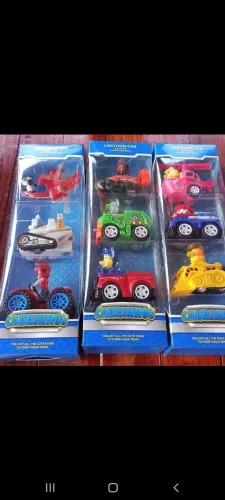 Kit patrulha canina com 3 carrinhos 