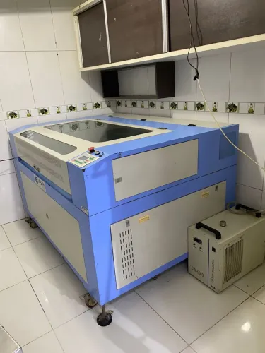 Máquina laser co2