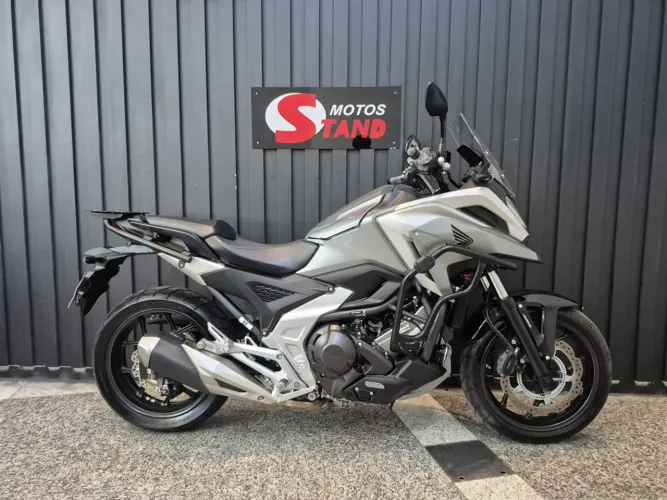 Honda NC 750X 700 cc