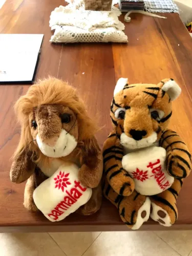 2 Pelúcias Parmalat - Leão e Tigre