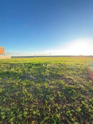 Terreno à venda no Condominio Quintas dos Verdes no Parque Brasil 500 em Paulínia