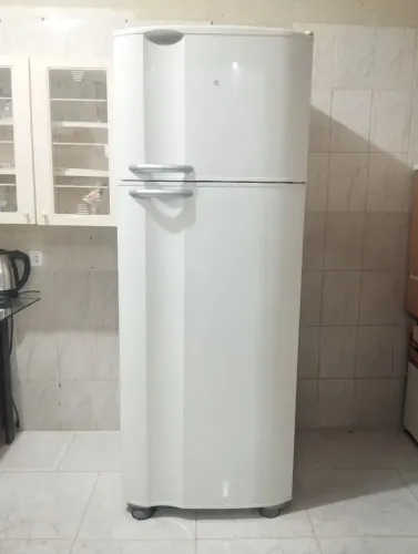 Geladeira Eletrolux