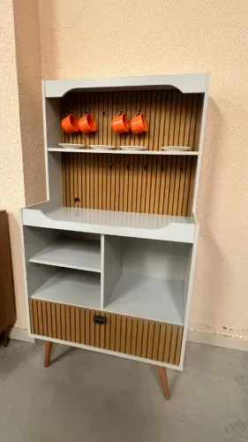 Cantinho do Café Rubi: Sofisticação em Off White com Detalhe Ripado Tauri