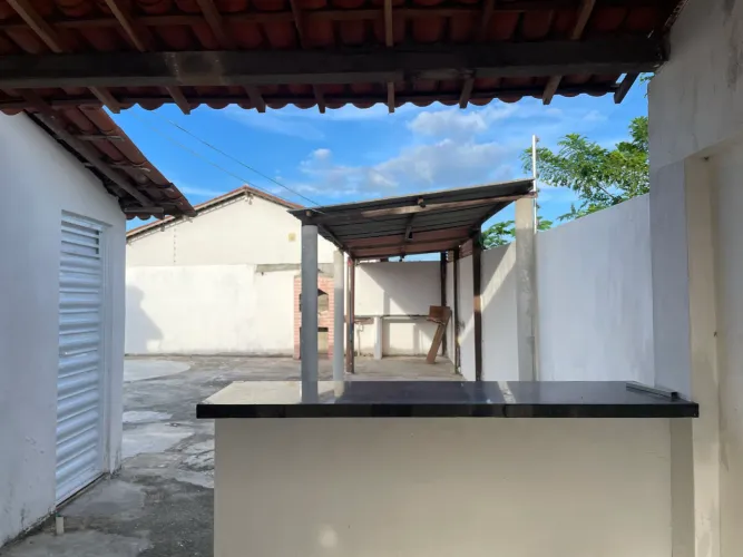 Vende-se casa