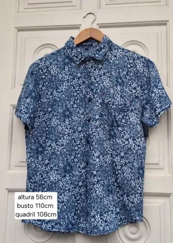 Camisa feminina em viscose