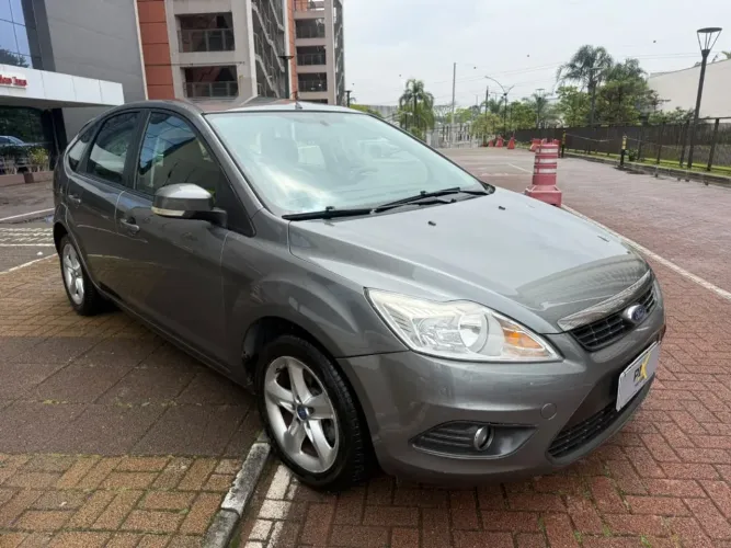 Ford Focus 1.6 S/se/se Plus Flex 8v/16v 5P 2011
