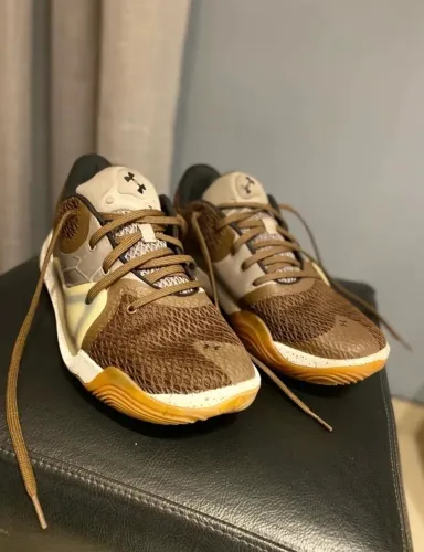 Tênis Under Armour - 41