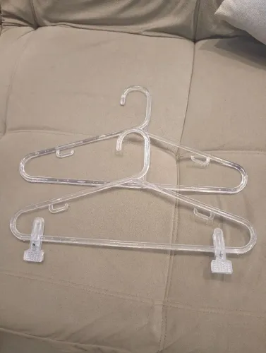 Cabides de acrílico p roupas