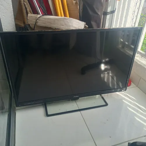 TV PHILCO 39"