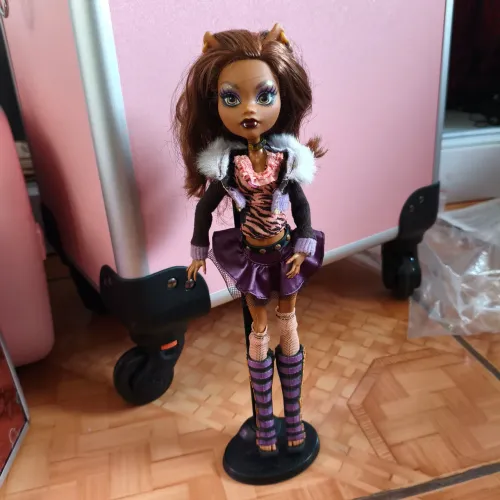 Clawdeen wolf basica g1