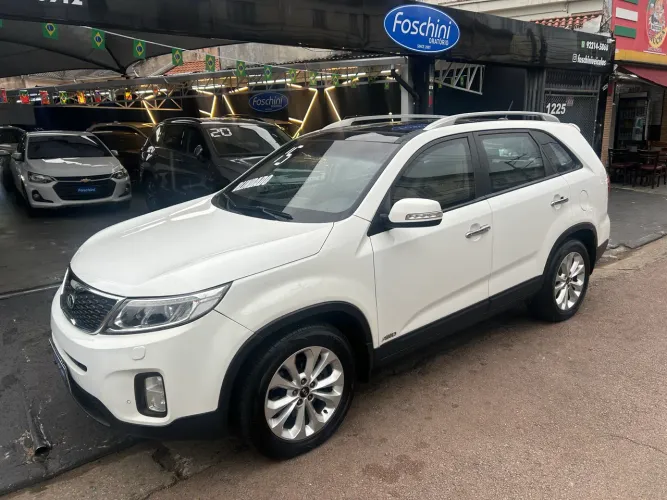 Kia Motors Sorento 3.5 V6 24V 278cv 4X4 Aut. 2015