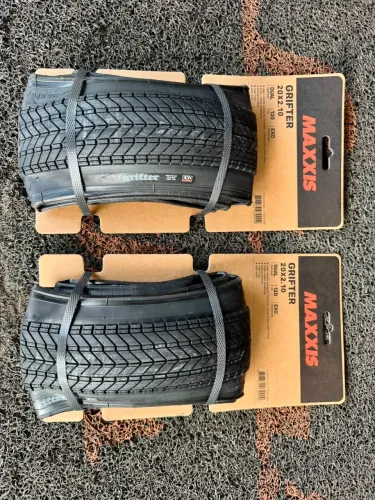 Pneu Top BMX 20 x 2.20 maxxis