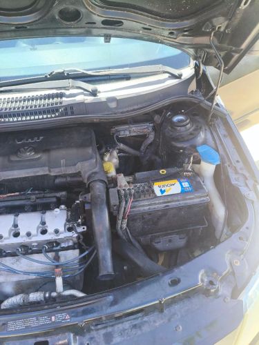 Imagem de Volkswagen Voyage 1.0/1.0 City MI Total Flex 8V 4P 2011