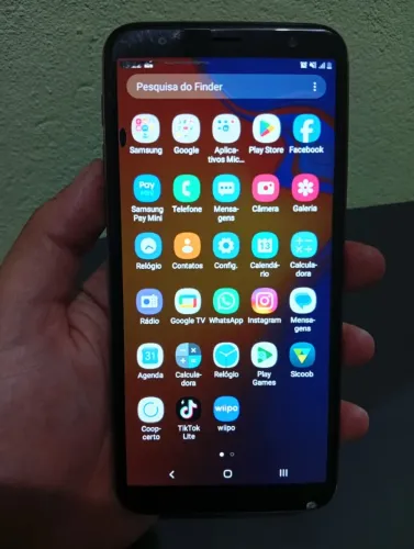 Samsung J4