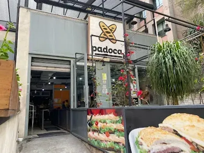 Oportunidade Exclusiva na Vila Olímpia: Imóvel Corporativo/Comercial de Alto Padrão