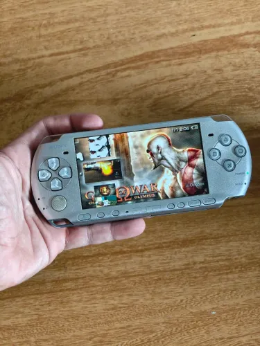 PlayStation Psp 3001 prata desbloqueado