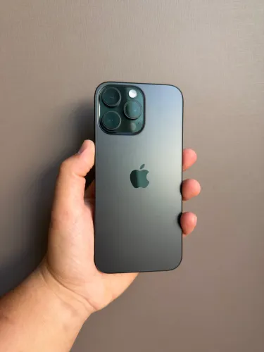 Iphone 16 Pro Max | Bateria 99% Extremamente novo