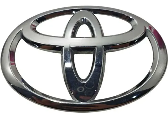 Emblema Toyota Corolla Cross 2.0 Xre 2022 2023 2024 Original Branco