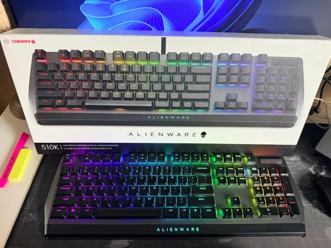 Teclado Mecânico Alienware AW510K - Performance Profissional para Jogos e Trabalho