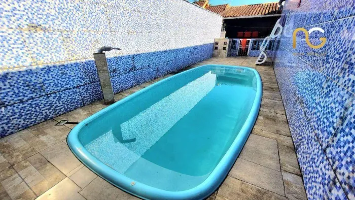 Casa com 3 dormitórios à venda, 92 m² por R$ 780.000,00 - Maracana - Praia Grande/SP
