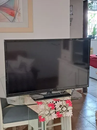 Televisão 42 polegadas Phico