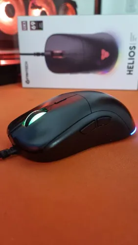 Mouse super leve helios ux3