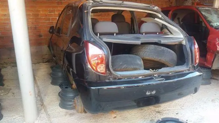 Peças usadas Celta Life 4P 2010 flex 78cv manual