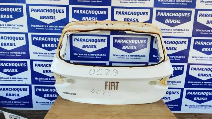 Tampa traseira Fiat Argo 2021 - usado, despachamos, preço baixo