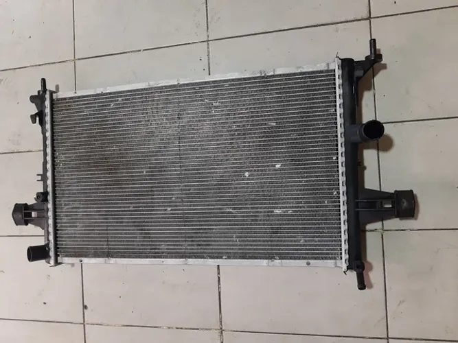 Radiador de água Astra ano 2000 a 2009