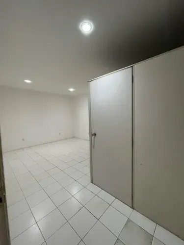 VENDO  Sala Comercial. Garibaldi