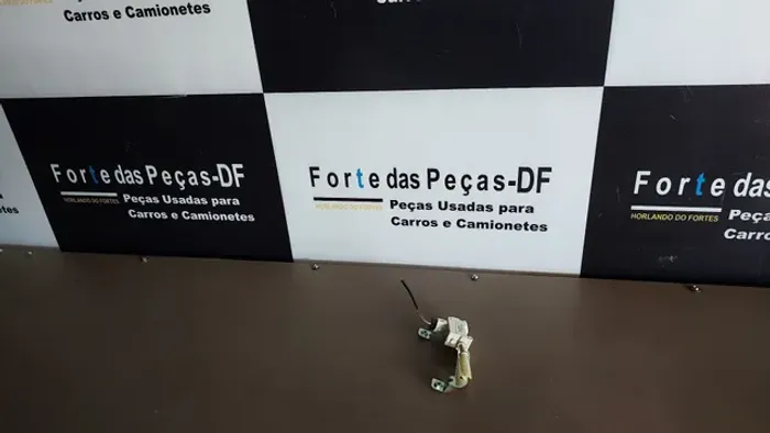 Motor Trava Elétrica Do Porta Mala Da Spacefox 2011/19