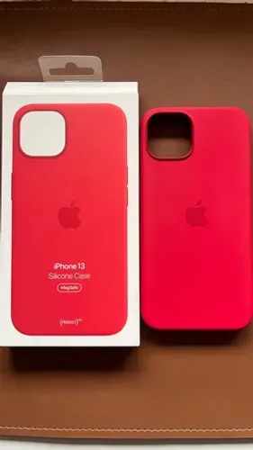 Capa silicone Apple iPhone 13 magsafe vermelho