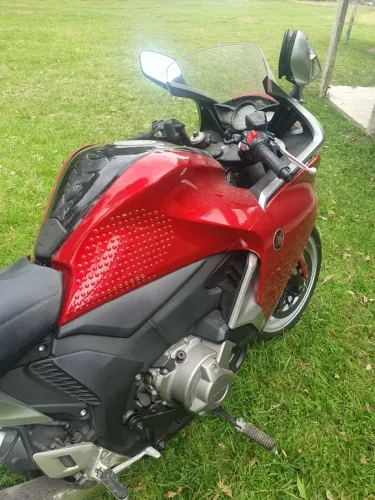*Baixou o preço* HONDA VFR 1200F AUTOMATICA
