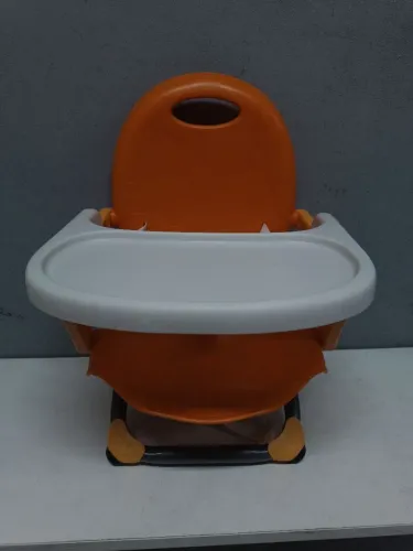 Cadeirinha de alimentação Portátil Chicco até 15kg Higienizada