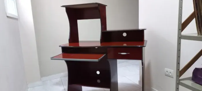 Escrivaninha para computador