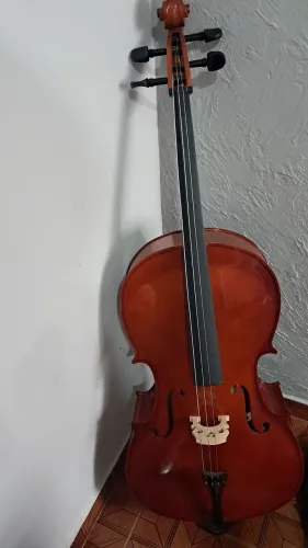 Violoncello jahnke student vendo para sair logo