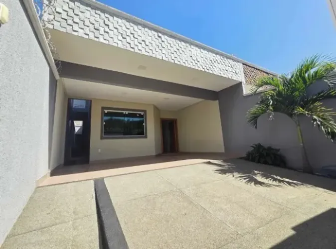 VENDO CASA EM BELA PARNAMIRIM / RT31