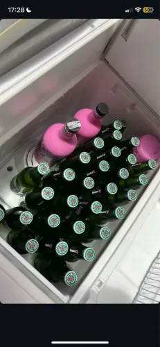 Bar ou adega Completa ! 